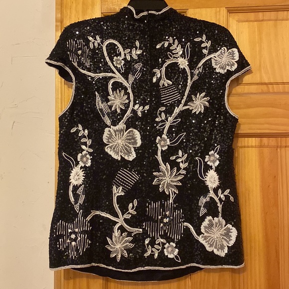 Escada 💯Silk Stunning All Sequin Full Silk Lined Camisole - Picture 5 of 16